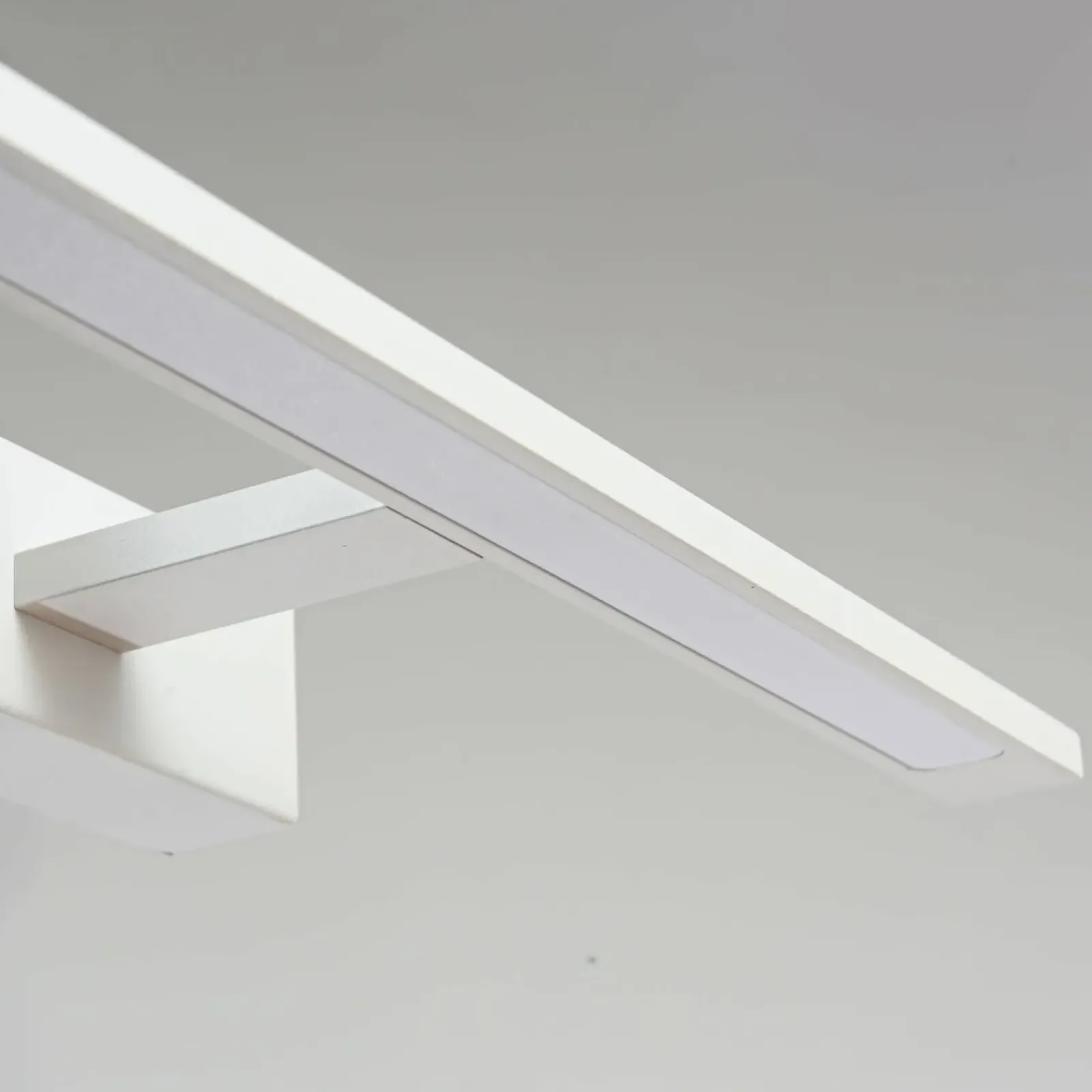 Sklep Kaja Biała lampa LED nad lustro 41cm LED GS-LWB-12W WH ISLA | Kaja* Lampy Led