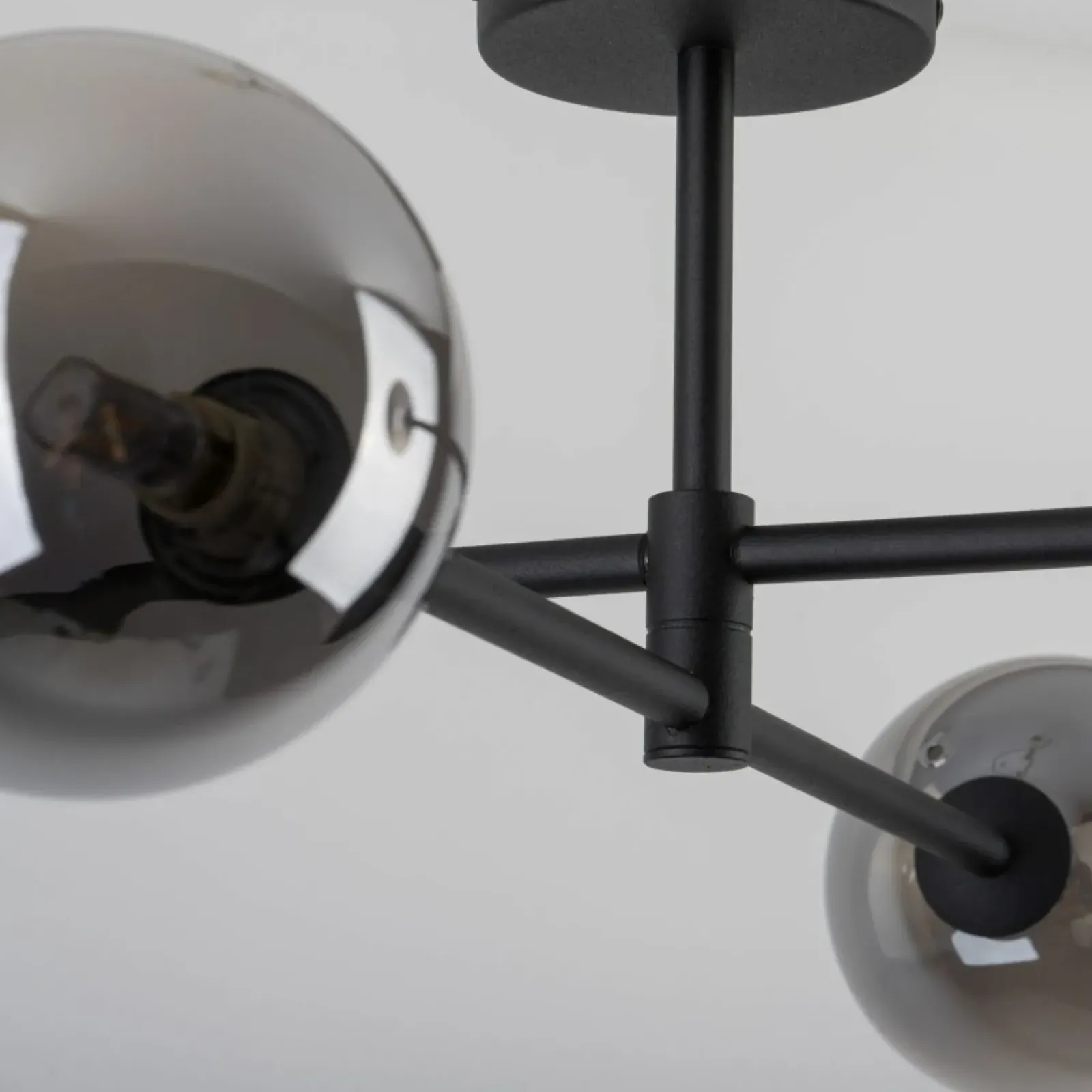 Sklep Kaja Czarna lampa sufitowa z grafitowymi kloszami TK 6235 SARIUS | Kaja Store