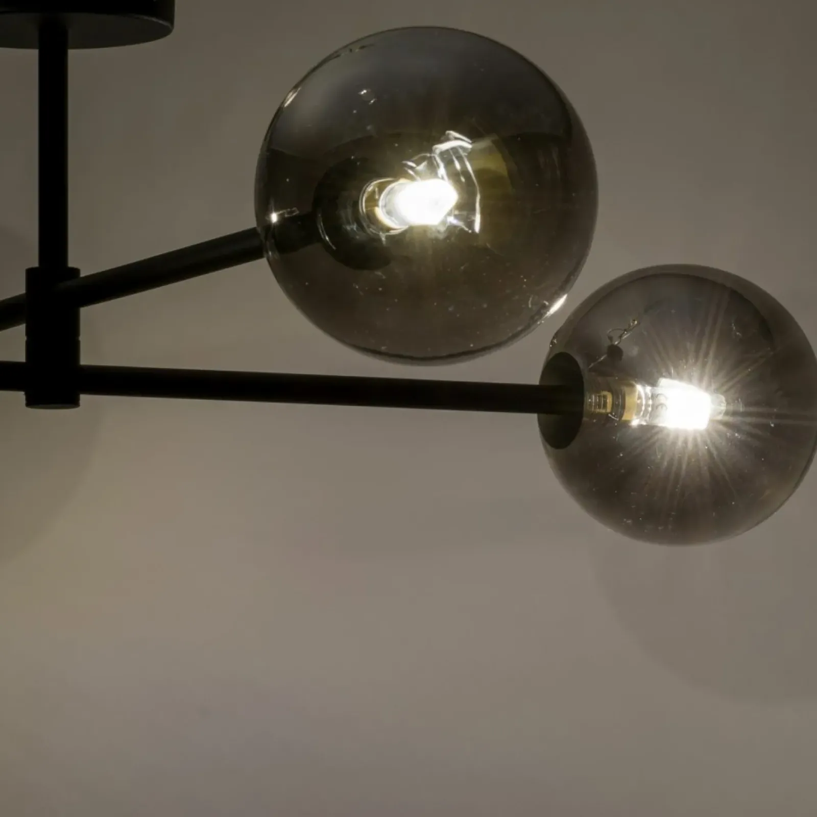 Sklep Kaja Czarna lampa sufitowa z grafitowymi kloszami TK 6235 SARIUS | Kaja Store
