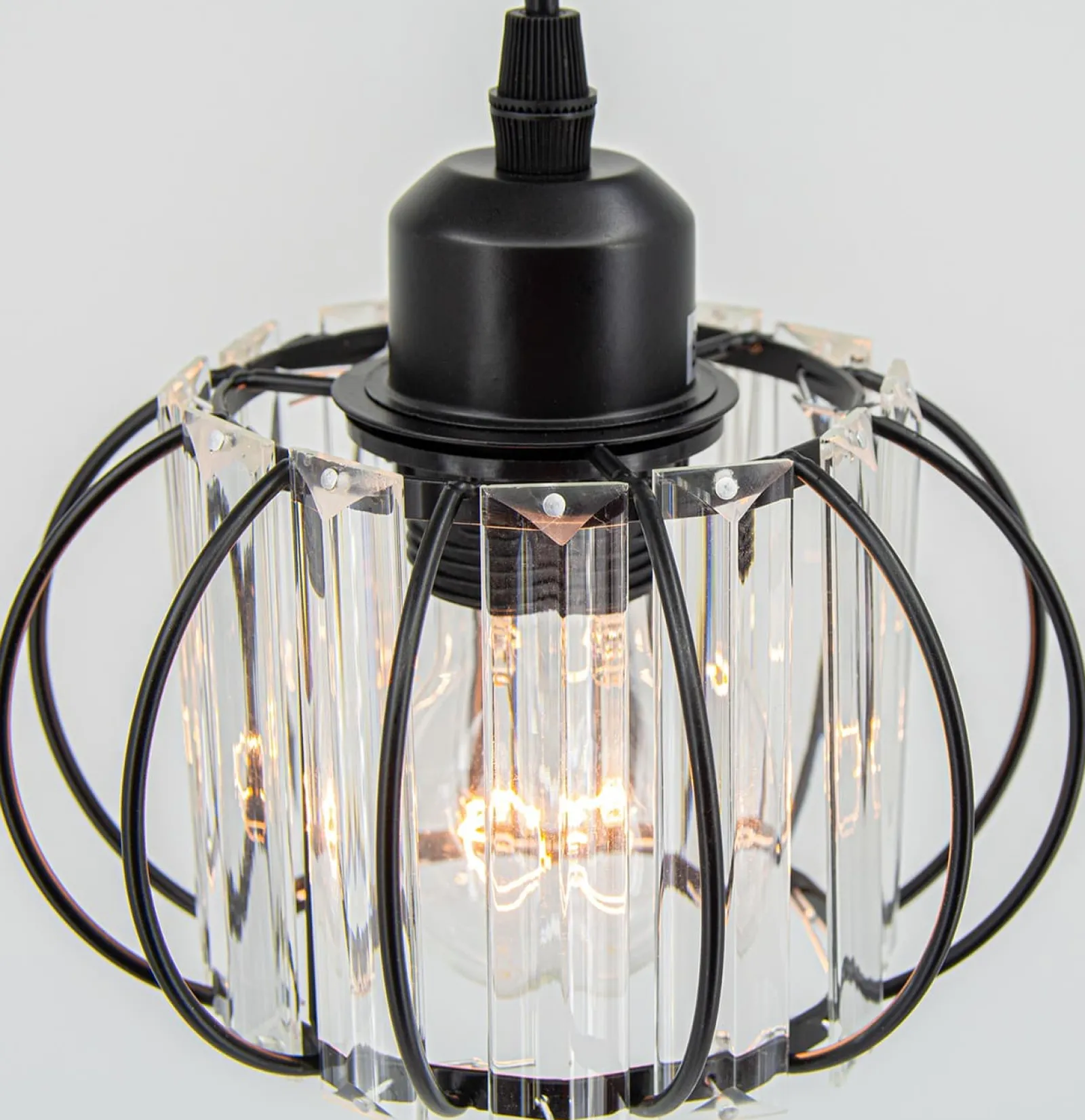 Sklep Kaja Czarna lampa wisząca z dekoracyjnym kloszem 8221/1 BL z serii AC* Randole Tradycyjne