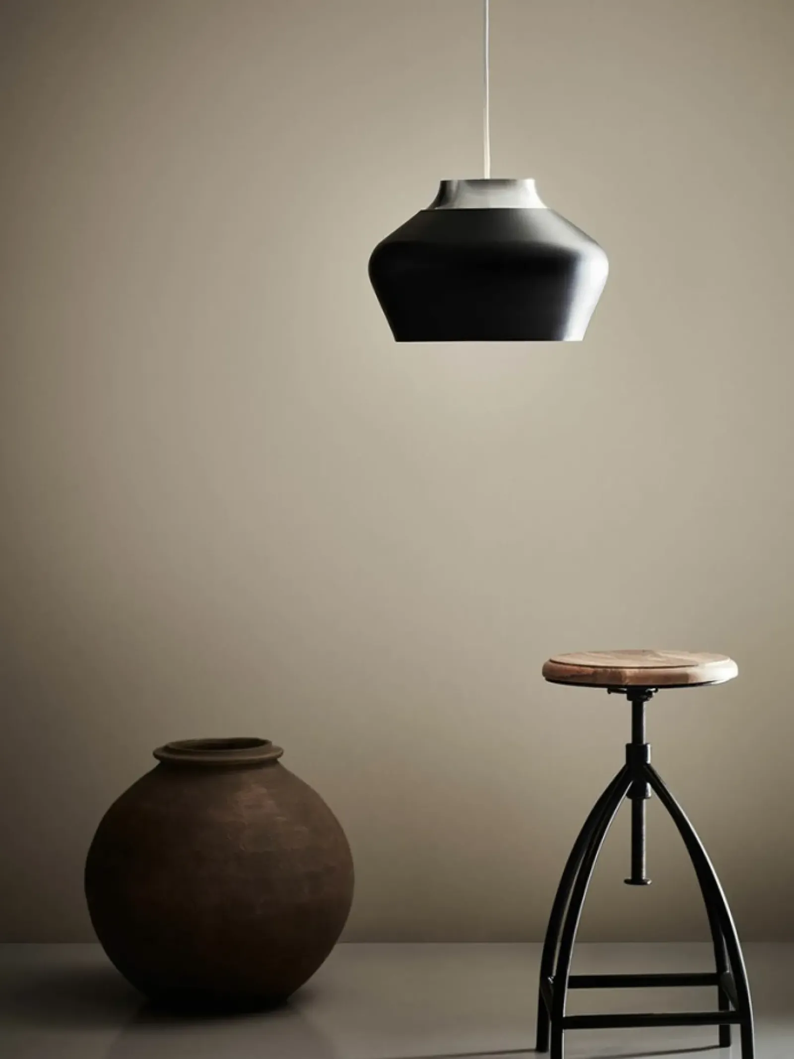 Sklep Kaja Gustowna czarna lampa wisząca z dużym gwintem 107378 | Kaja czarny Fashion