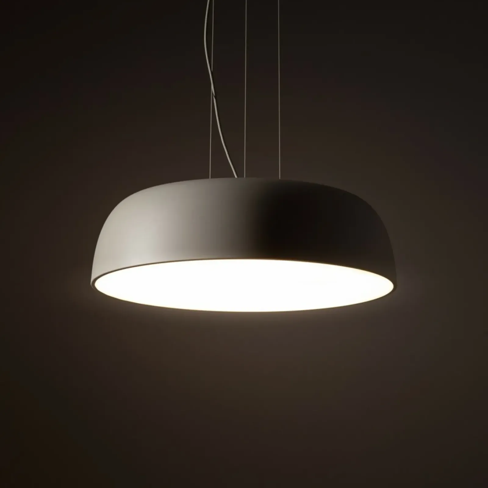 Sklep Kaja Jasnoszara, talerzowa lampa wisząca ⌀58cm 11231 SATELLITE | Kaja Best