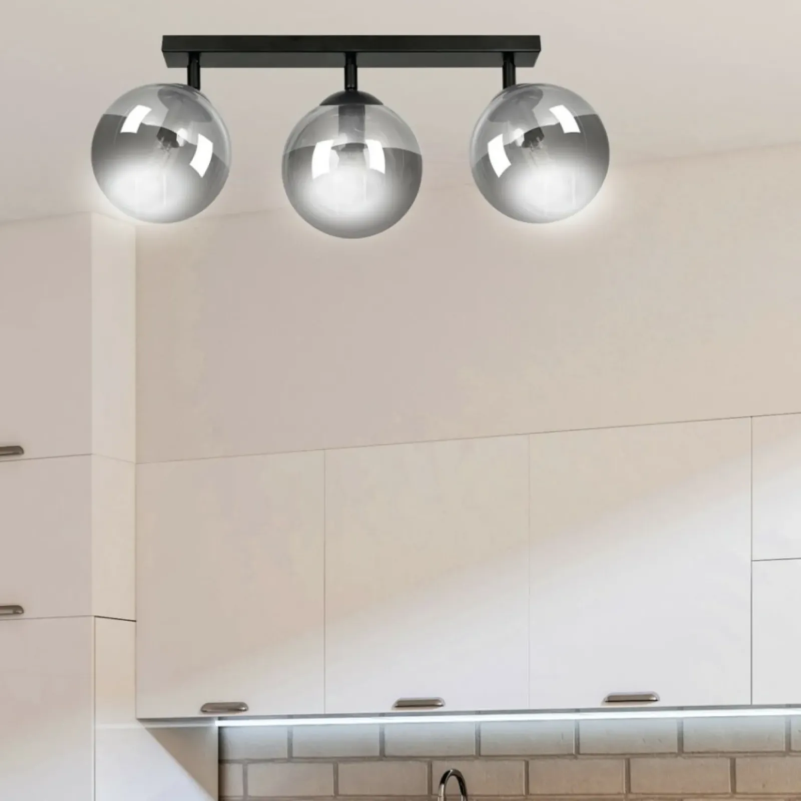 Sklep Kaja Lampa sufitowa typu listwa z kulistymi kloszami 777/3 | Kaja Cheap