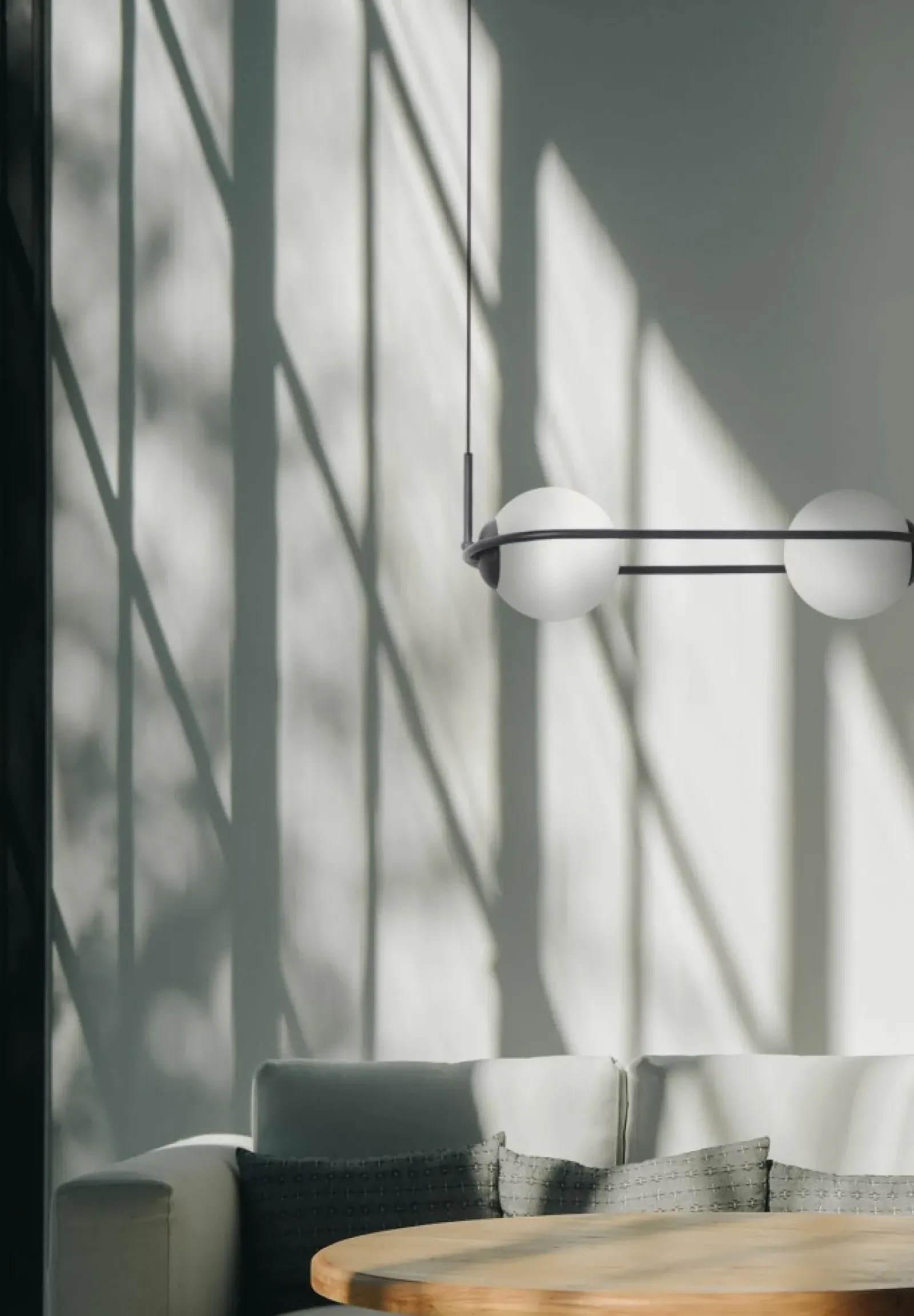 Sklep Kaja Lampa wisząca w kolorze czarno-białym, nad stół K-5102 z serii PARVA Flash Sale