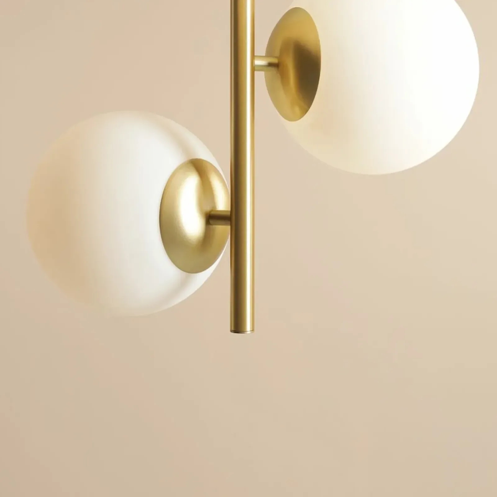 Sklep Kaja Lampa wisząca w kolorze mosiądzu, do salonu 1120E40_M z serii FIN Zadzwońporabattel.783200183(8-16)/mailsklep@kaja.com.pl Discount