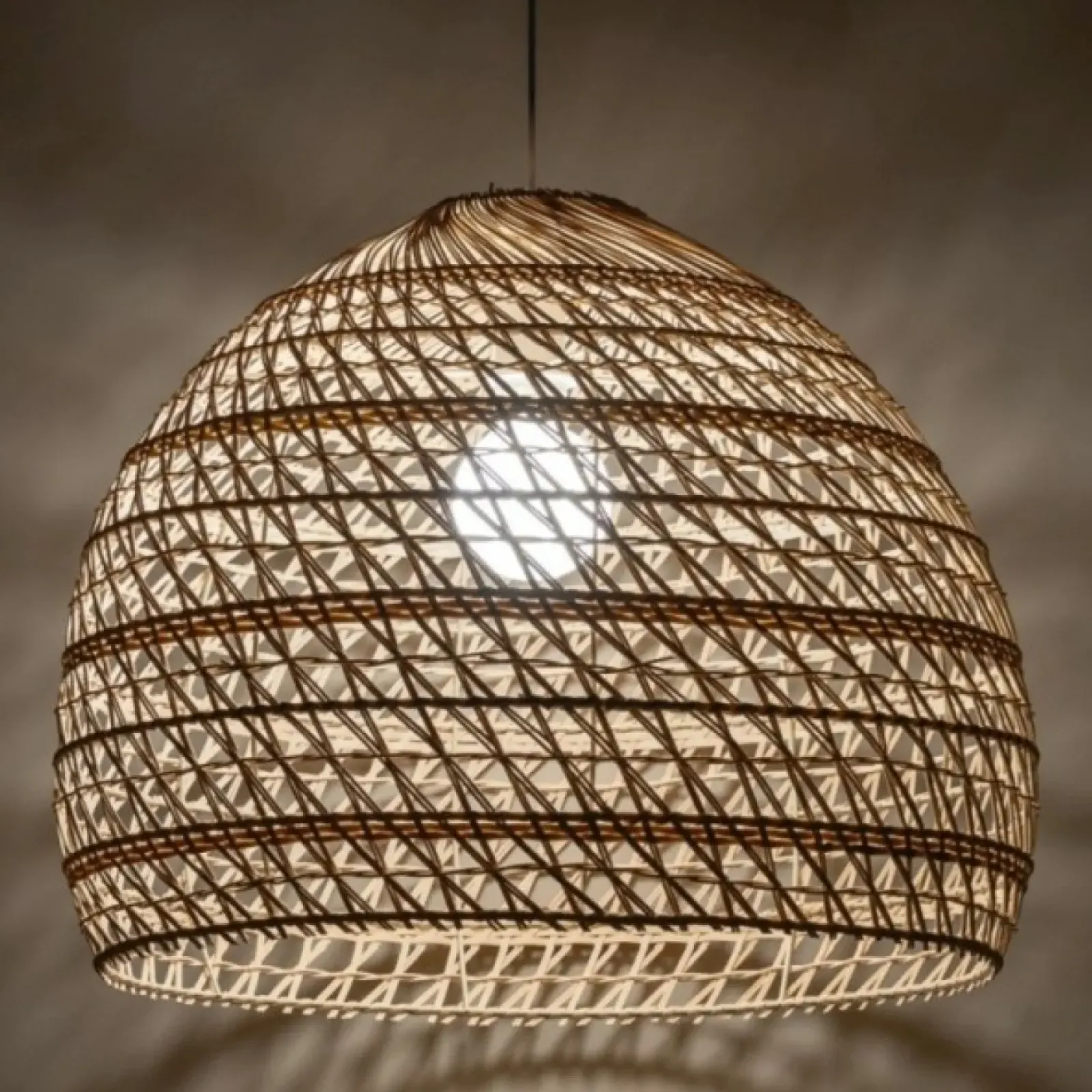 Sklep Kaja Lampa wisząca z kopułowym, plecionym abażurem 11152 BOHO | Kaja Outlet
