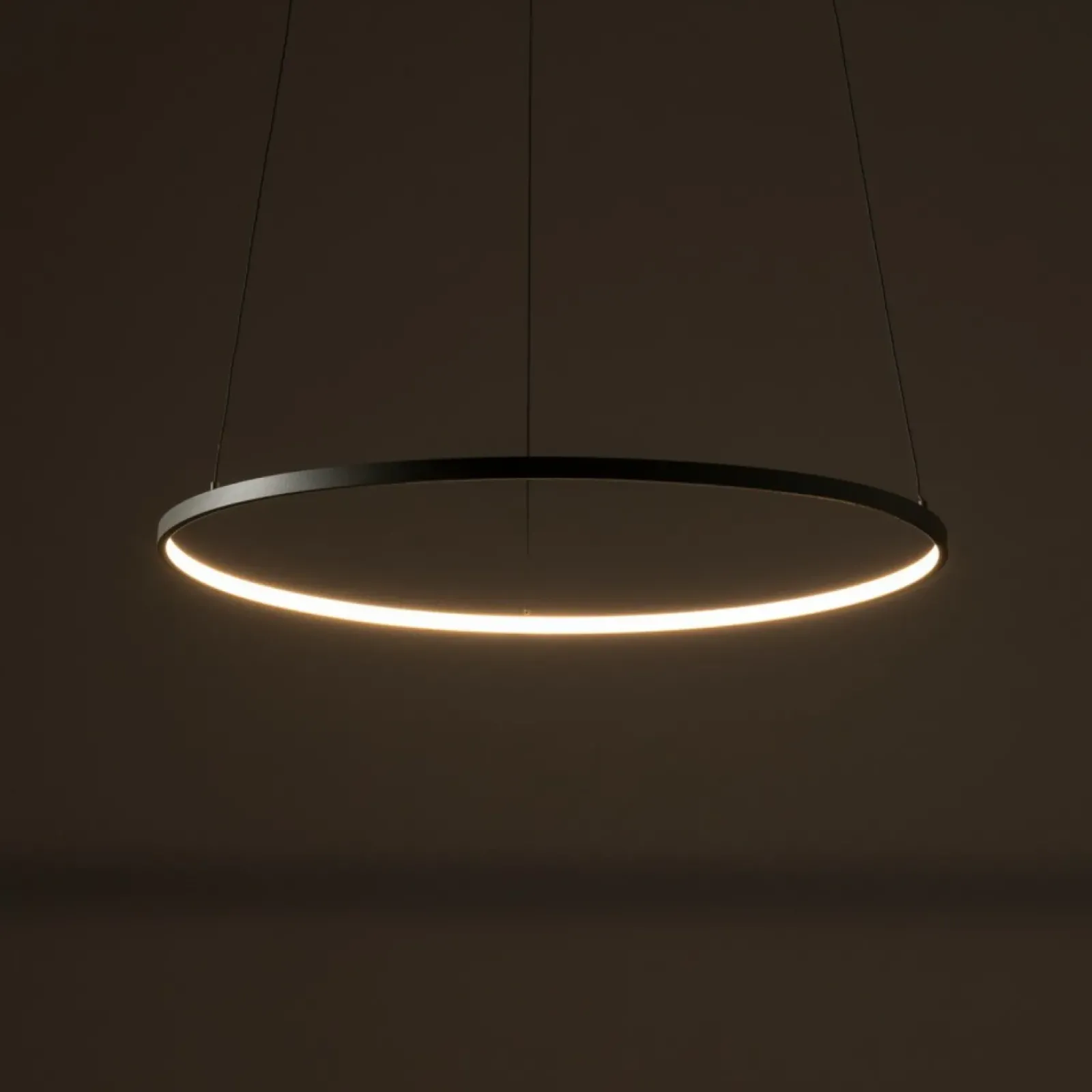 Sklep Kaja Ledowa obręcz w kolorze oliwkowym, do salonu 11403 CIRCOLO LED | Kaja Store