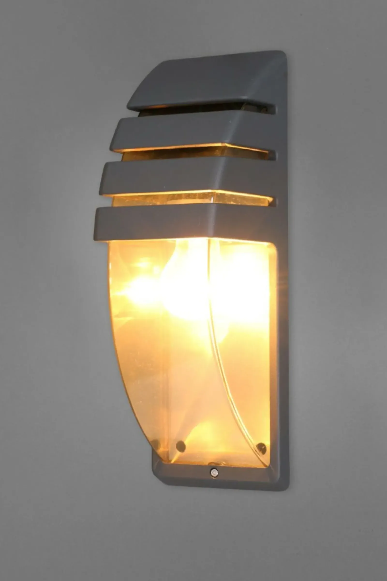Sklep Kaja Minimalistyczna lampa mocowana na elewację 3393 MISTRAL | Kaja* Kinkiety Ogrodowe