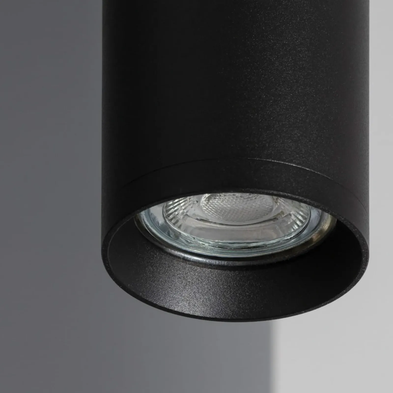 Sklep Kaja Minimalistyczna lampa wisząca, czarna tuba ABR-ZSC-GU10 ECHO | Kaja czarny Fashion