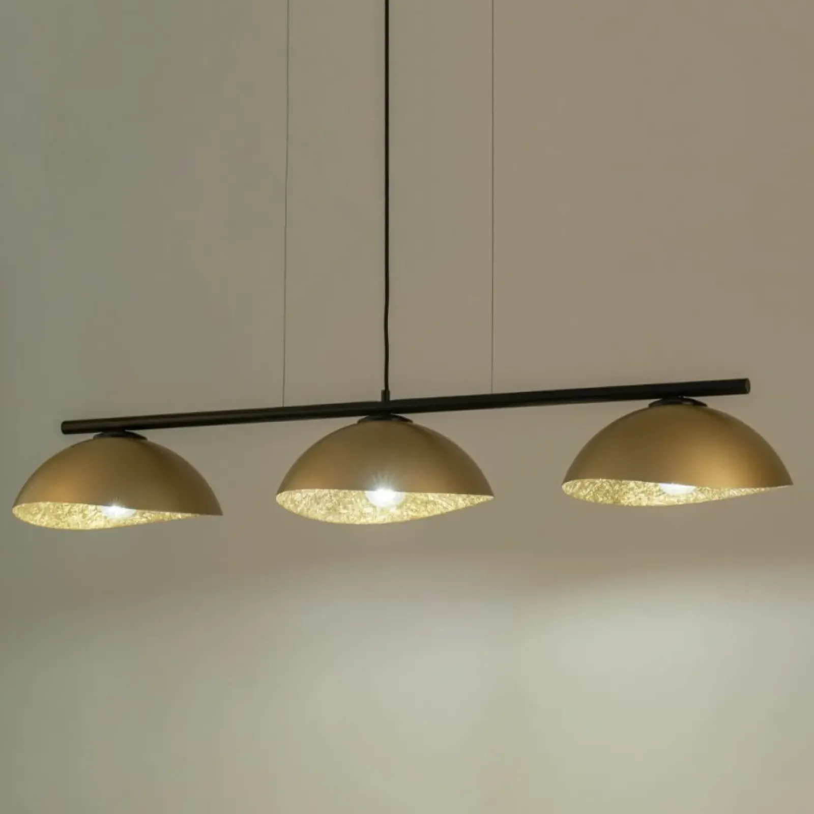 Sklep Kaja Nietuzinkowa lampa wisząca ze złotymi kopułami SIG 40582 SOLAR | Kaja Clearance