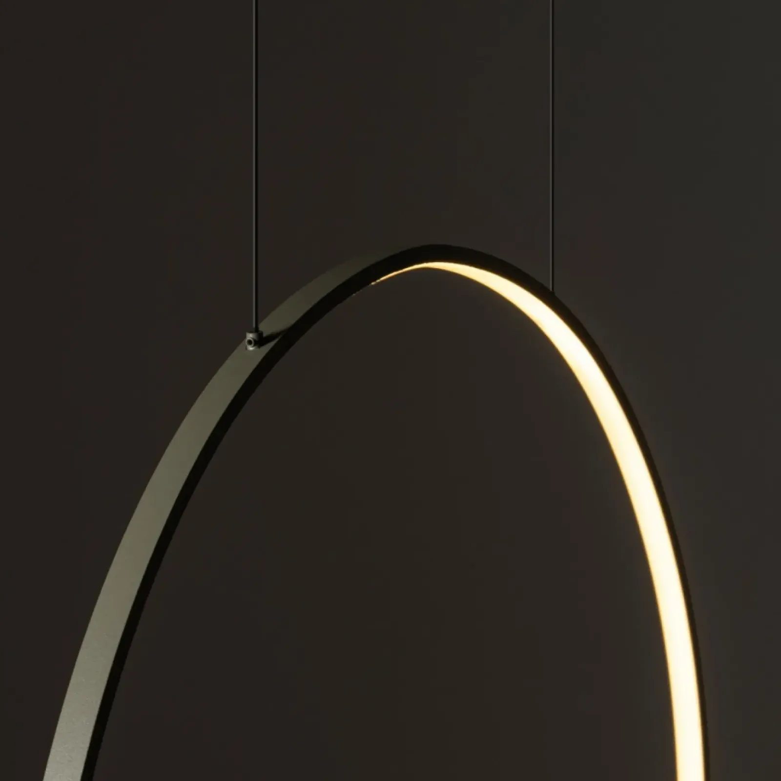 Sklep Kaja Okrągła lampa LED na pionowym zwisie 11401 CIRCOLO LED | Kaja Best Sale