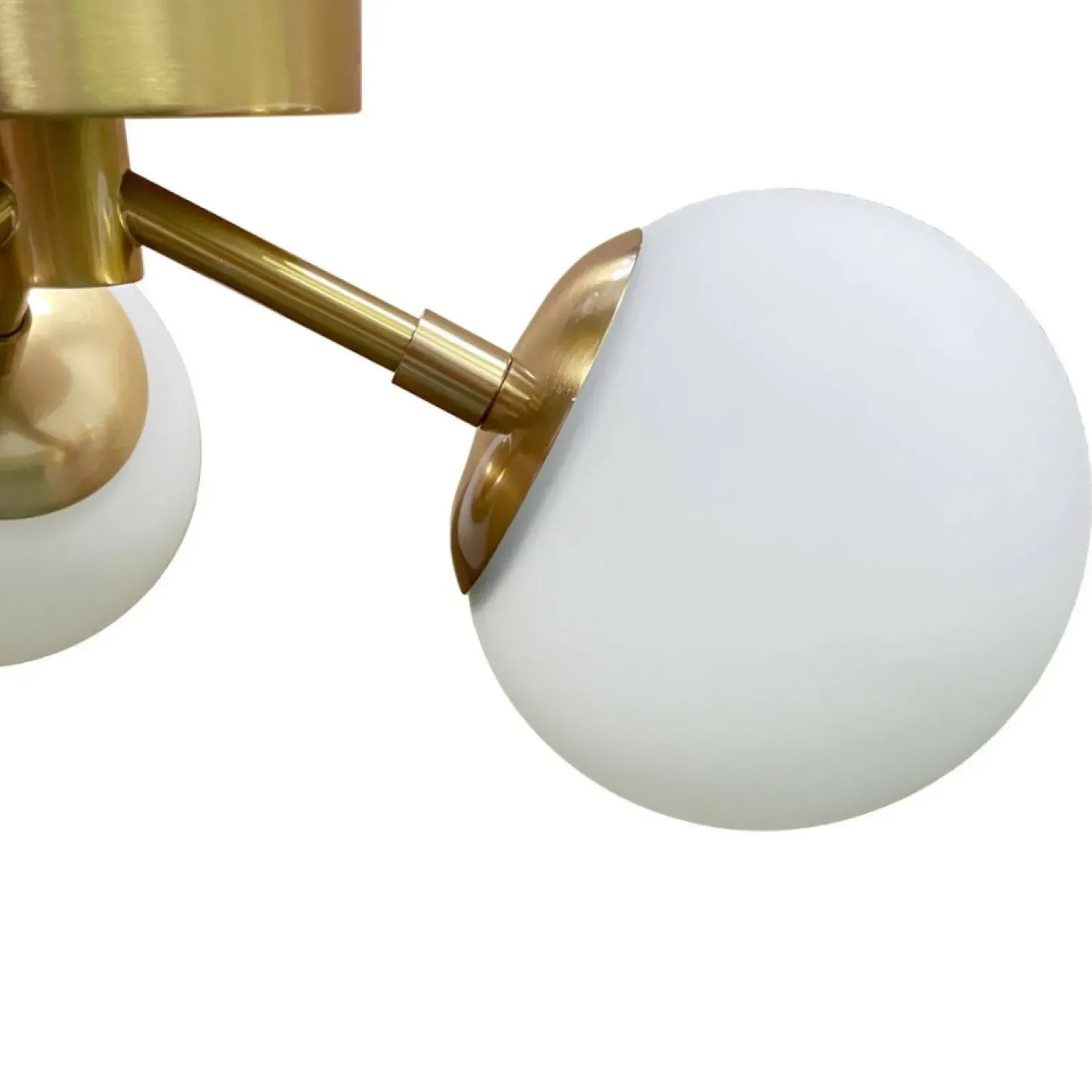 Sklep Kaja Okrągła lampa sufitowa z 3 białymi kloszami LP-002/3C DORADO | Kaja Cheap