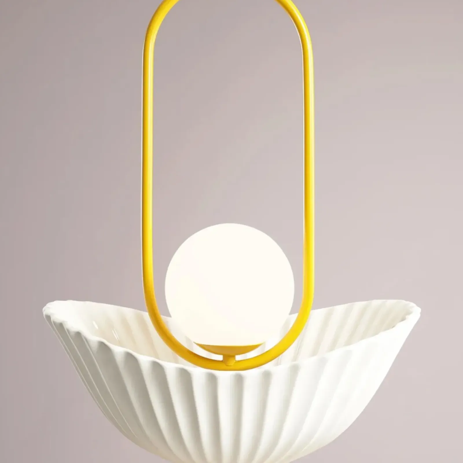 Sklep Kaja Ozdobna, żółta lampa wisząca z białą kulą 1086G14 z serii RIVA | Kaja Zadzwońporabattel.783200183(8-16)/mailsklep@kaja.com.pl Best Sale