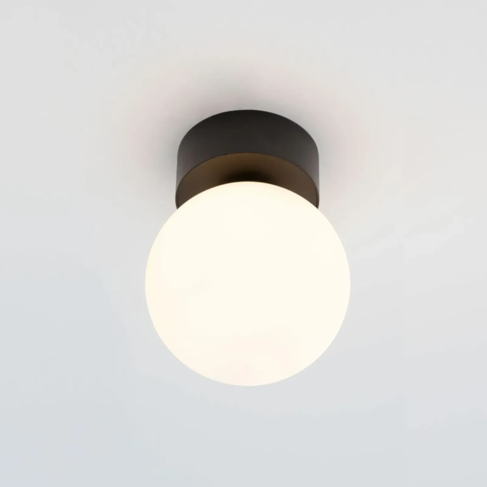 Sklep Kaja Pojedyncza lampa sufitowa z okrągłym kloszem 10302 KIER | Kaja* Plafony Nowoczesne
