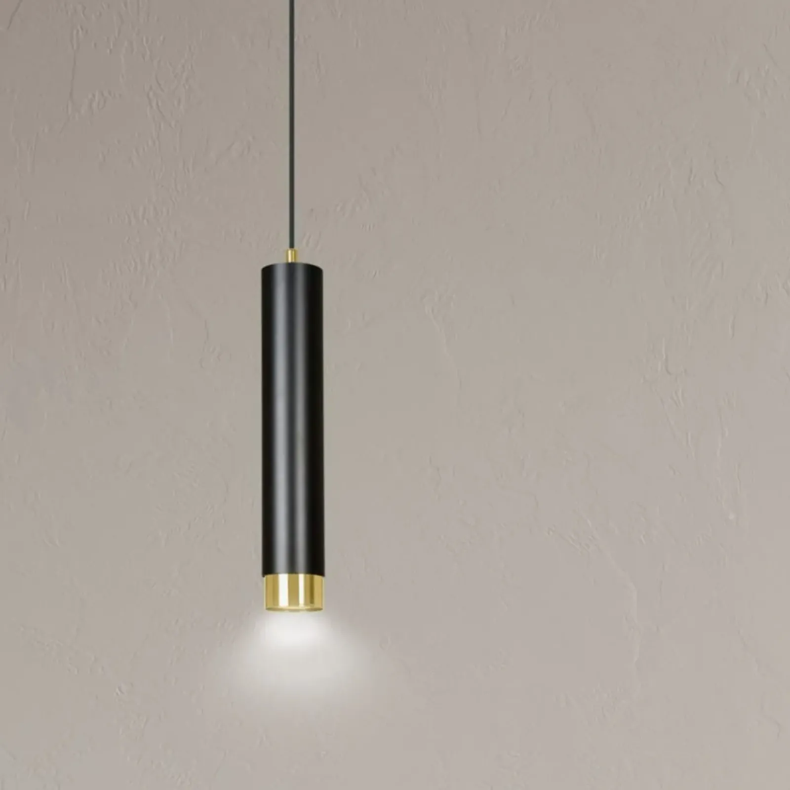 Sklep Kaja Pojedyncza lampa wisząca ze złotym elementem 644/1 | Kaja Oświetlenie Fashion