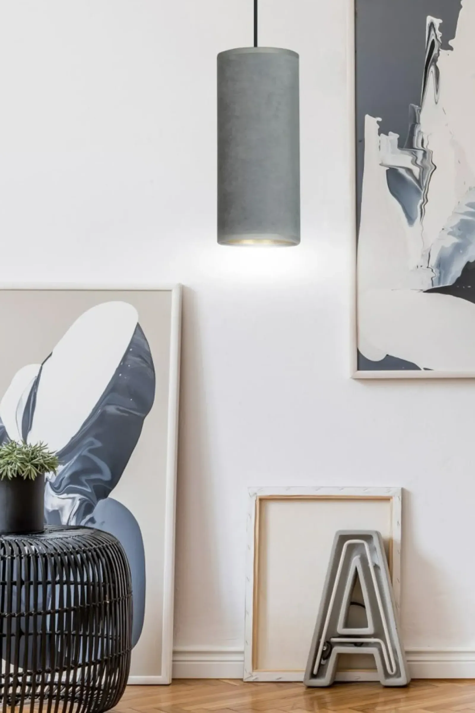 Sklep Kaja Smukła lampa wisząca idealna do sypialni 1060/1 BENTE | Kaja Shop