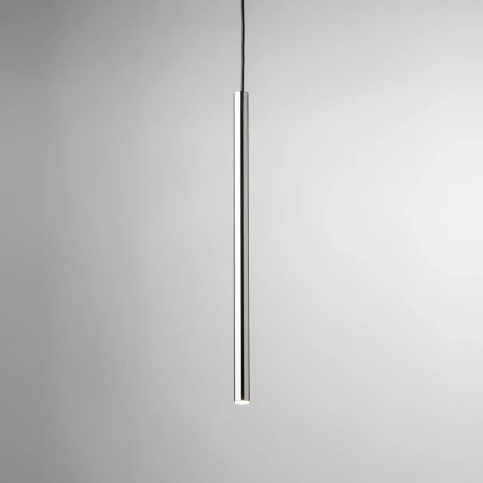 Sklep Kaja Smukła, srebrna lampa wisząca, wąska tuba SIG 40730 SOPEL LUX | Kaja Clearance