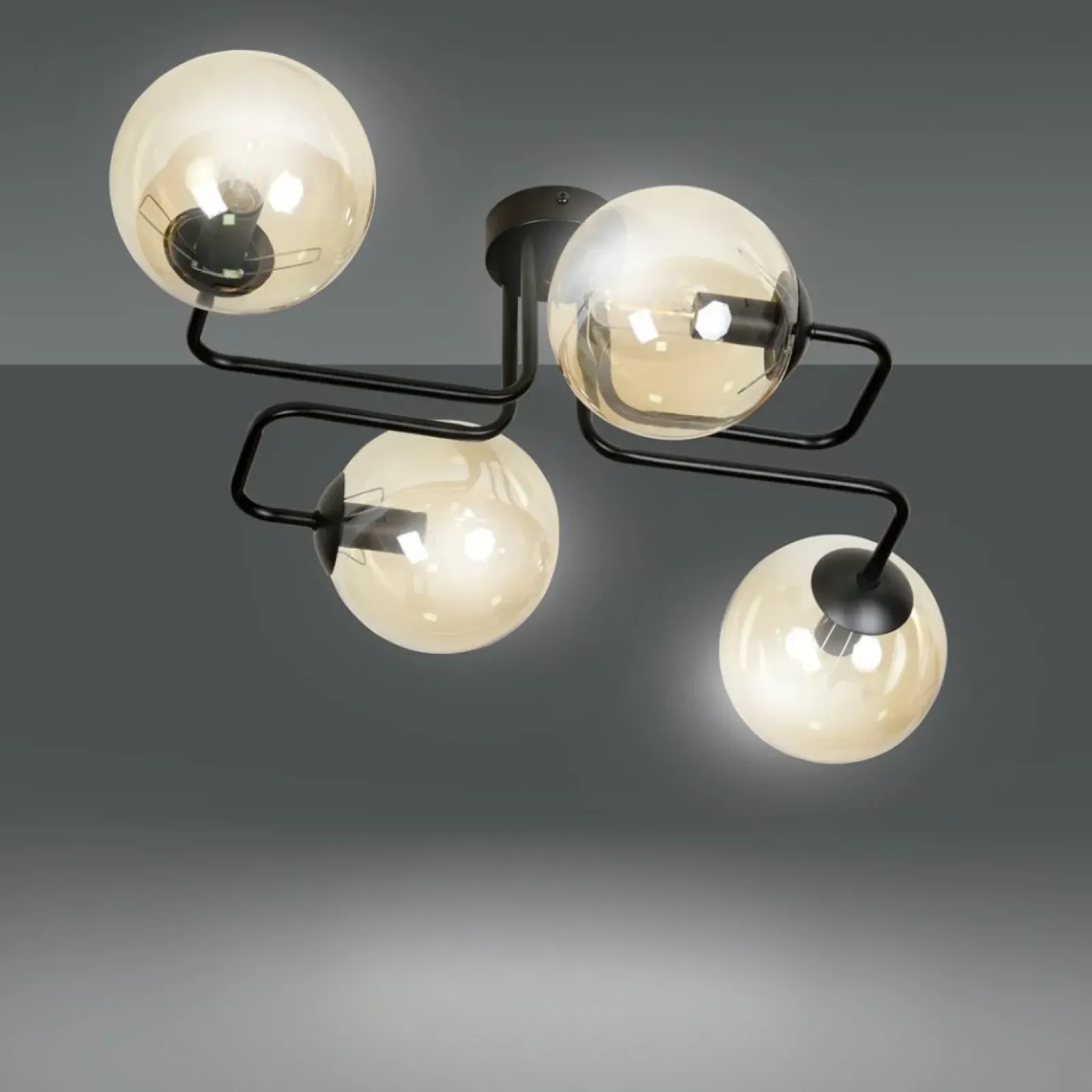 Sklep Kaja Stylowa lampa sufitowa z 4 miodowymi kloszami 833/4 | Kaja Oświetlenie Sale