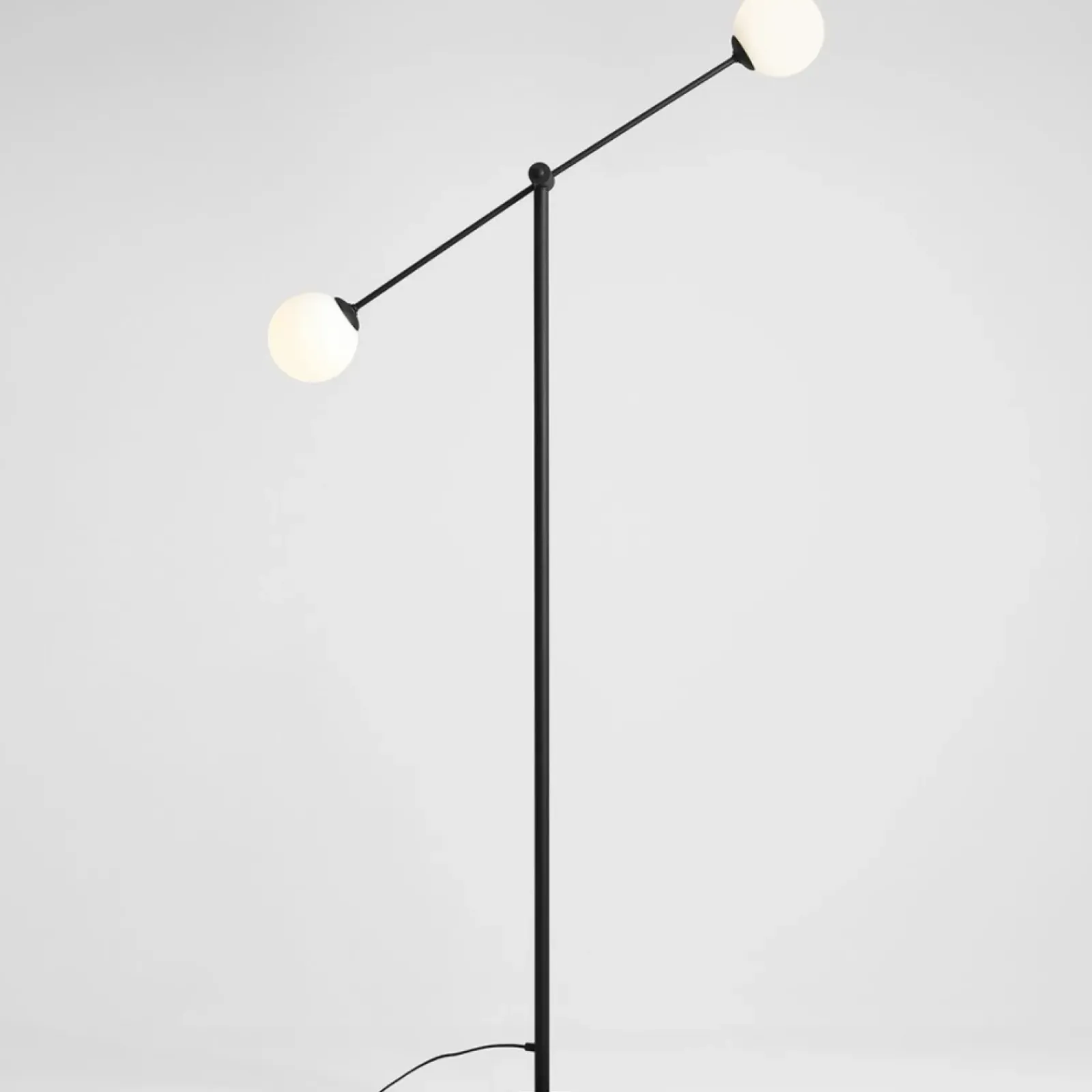 Sklep Kaja Wysoka lampa podłogowa czarna z kloszami 1081A1 OHIO | Kaja* Tradycyjne Lampy Podłogowe